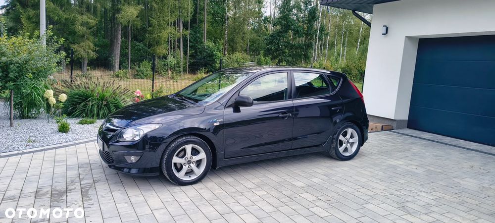 Hyundai i30 1.6 CRDi blue Classic - 3