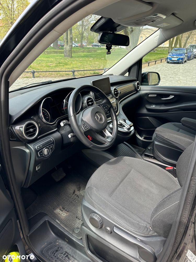 Mercedes-Benz Klasa V 250 d 4-Matic Exclusive 7G-Tronic - 16