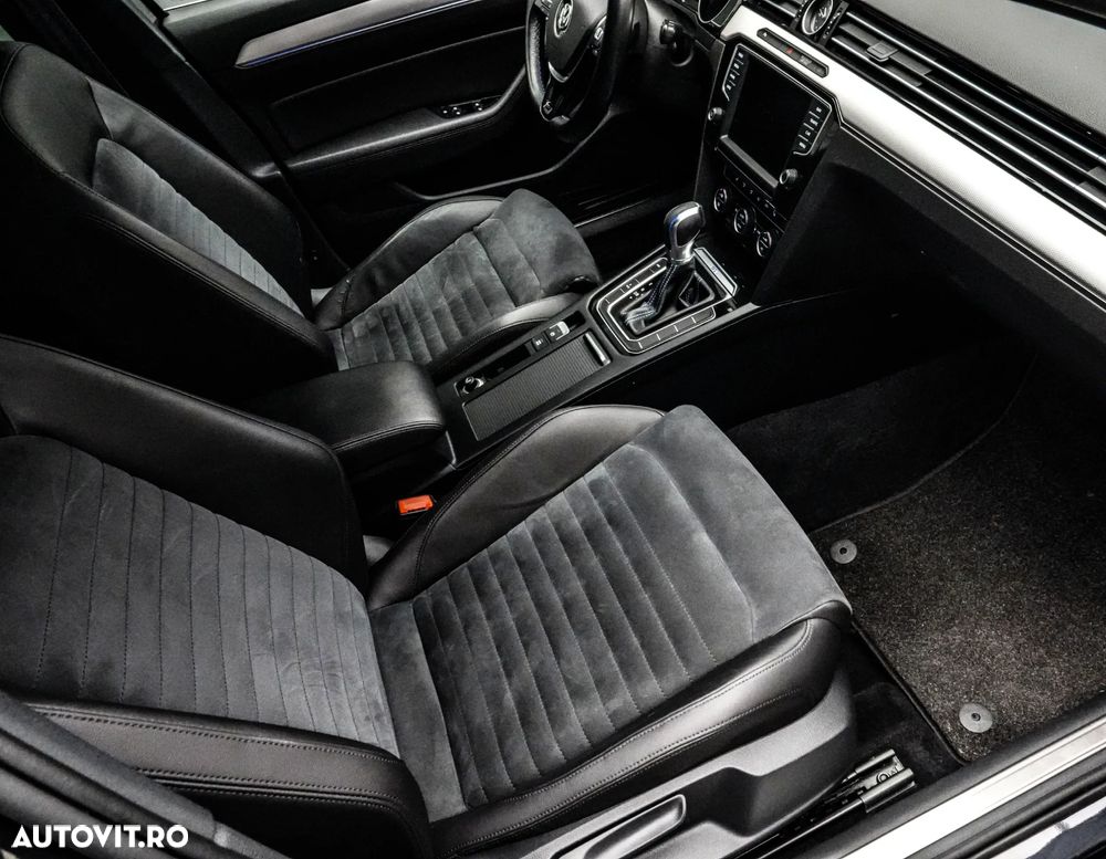 Volkswagen Passat GTE - 11
