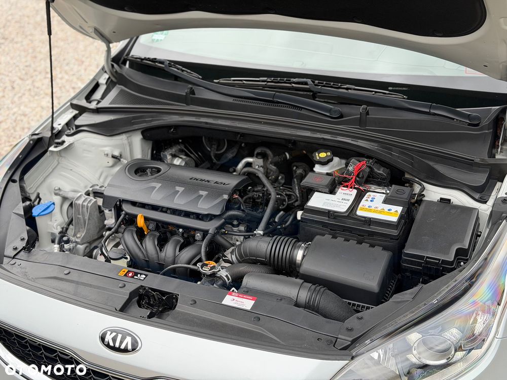 Kia Ceed - 15