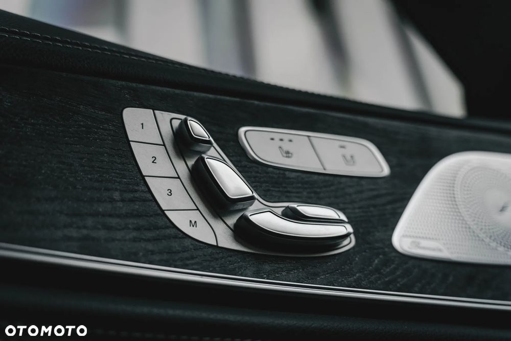 Mercedes-Benz AMG GT 53 4Matic+ 4D Speedshift TCT 9G - 31