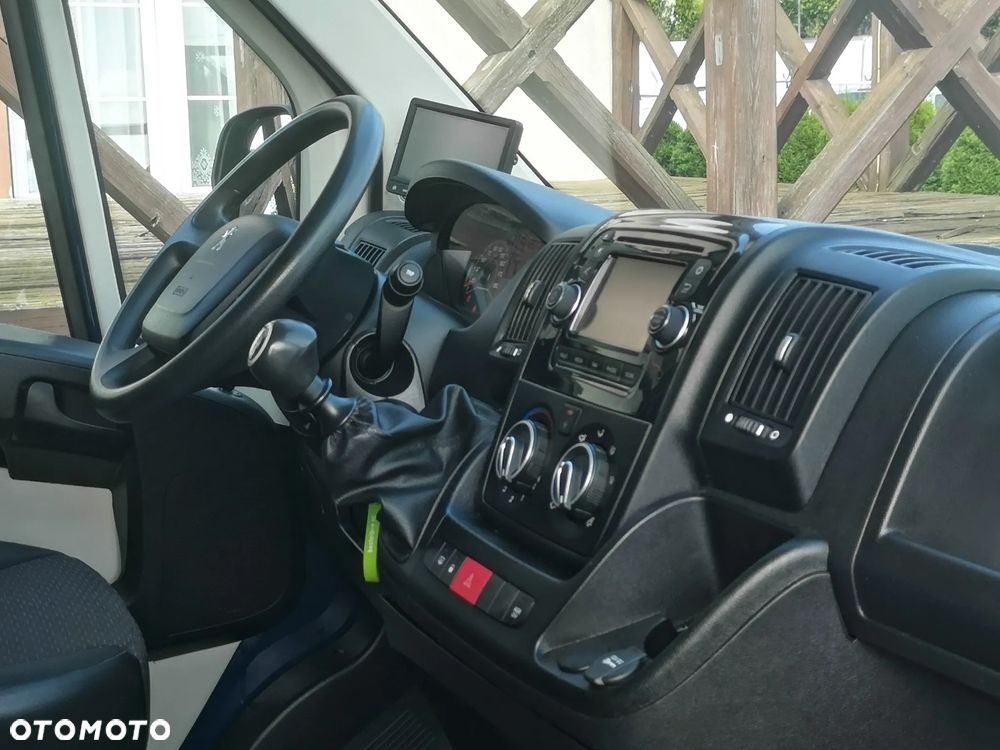 Peugeot Boxer 2.0BlueHDi 110 - 13