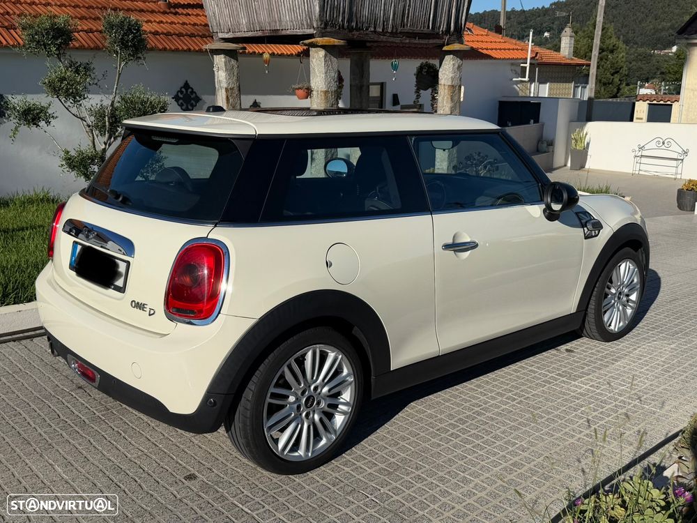 MINI 3 Portas One D Metropolitan - 18