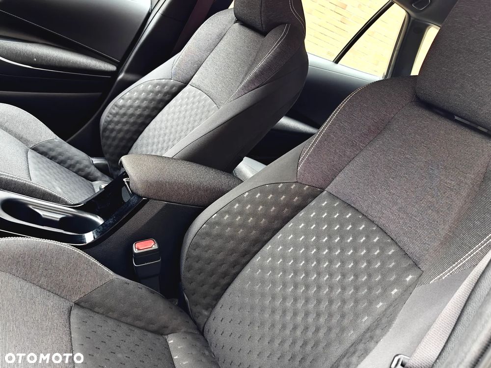 Toyota Corolla 1.8 Hybrid Comfort - 10