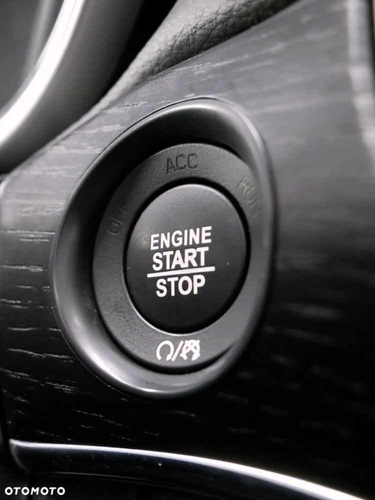 Jeep Grand Cherokee 3.0 CRD Summit - 29