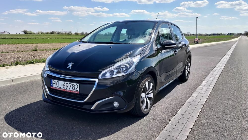 Peugeot 208 BlueHDi 100 Active Pack - 9