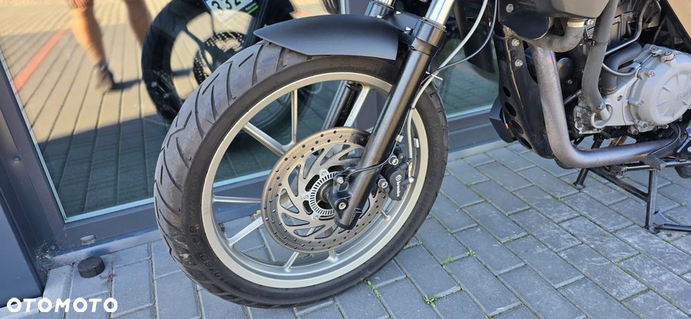BMW G - 29