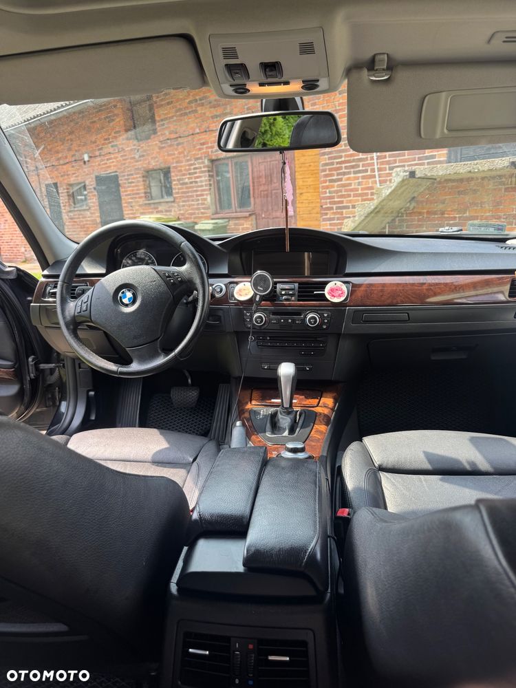 BMW Seria 3 - 19