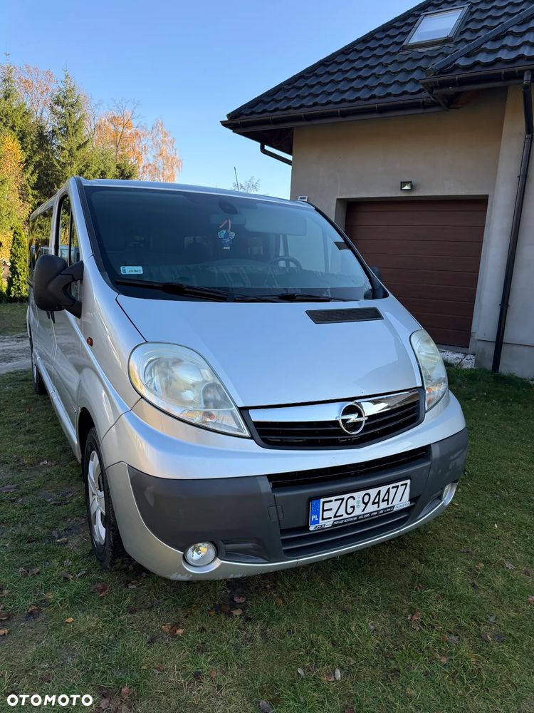 Opel Vivaro - 2