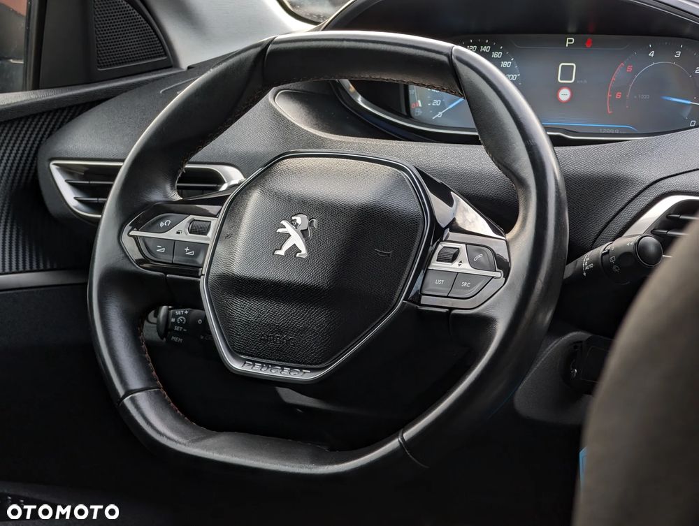 Peugeot 3008 BlueHDi 120 Stop & Start EAT6 Allure - 26