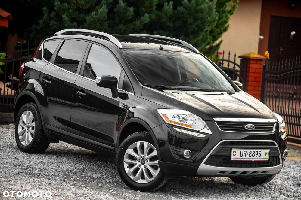 Ford Kuga 2.5 4x4 Titanium - 3