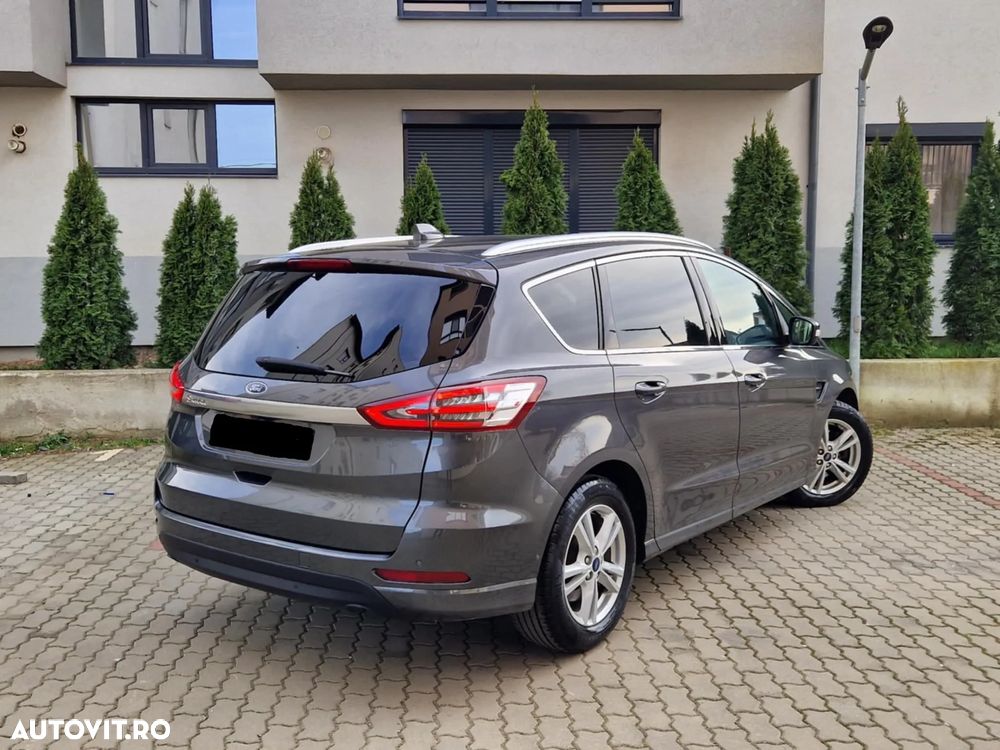 Ford S-Max - 5