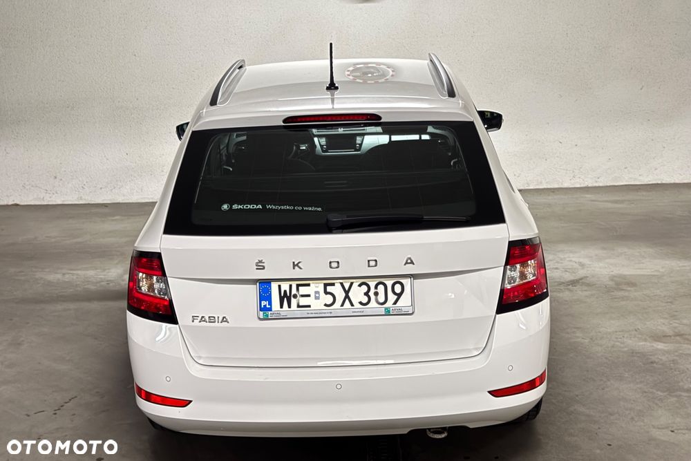 Skoda Fabia 1.0 TSI Ambition - 22
