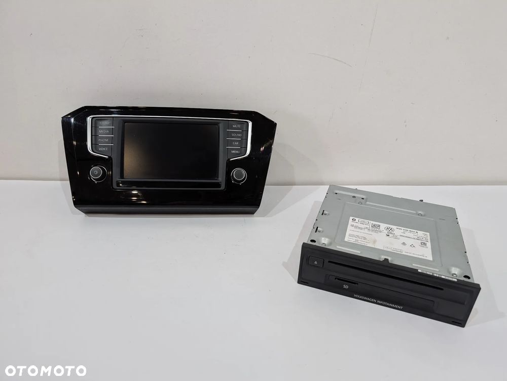 VW GOLF VII RADIO WYŚWIETLACZ CZYTNIK 3G0919605B 3Q0035824B - 2