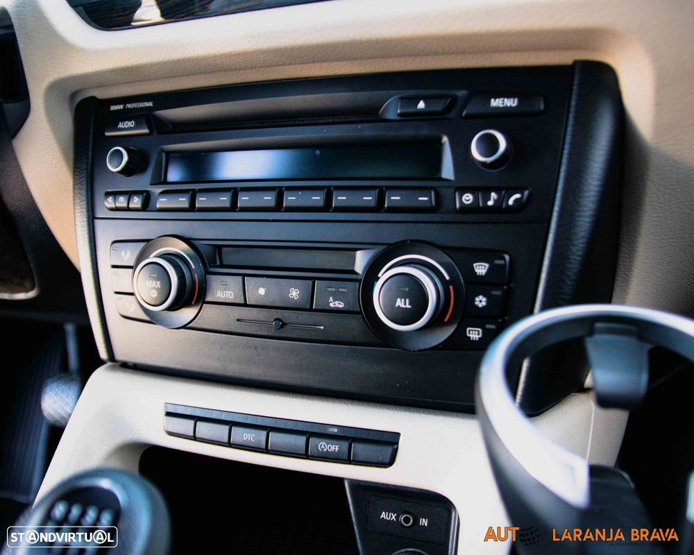 BMW X1 18 d sDrive - 24