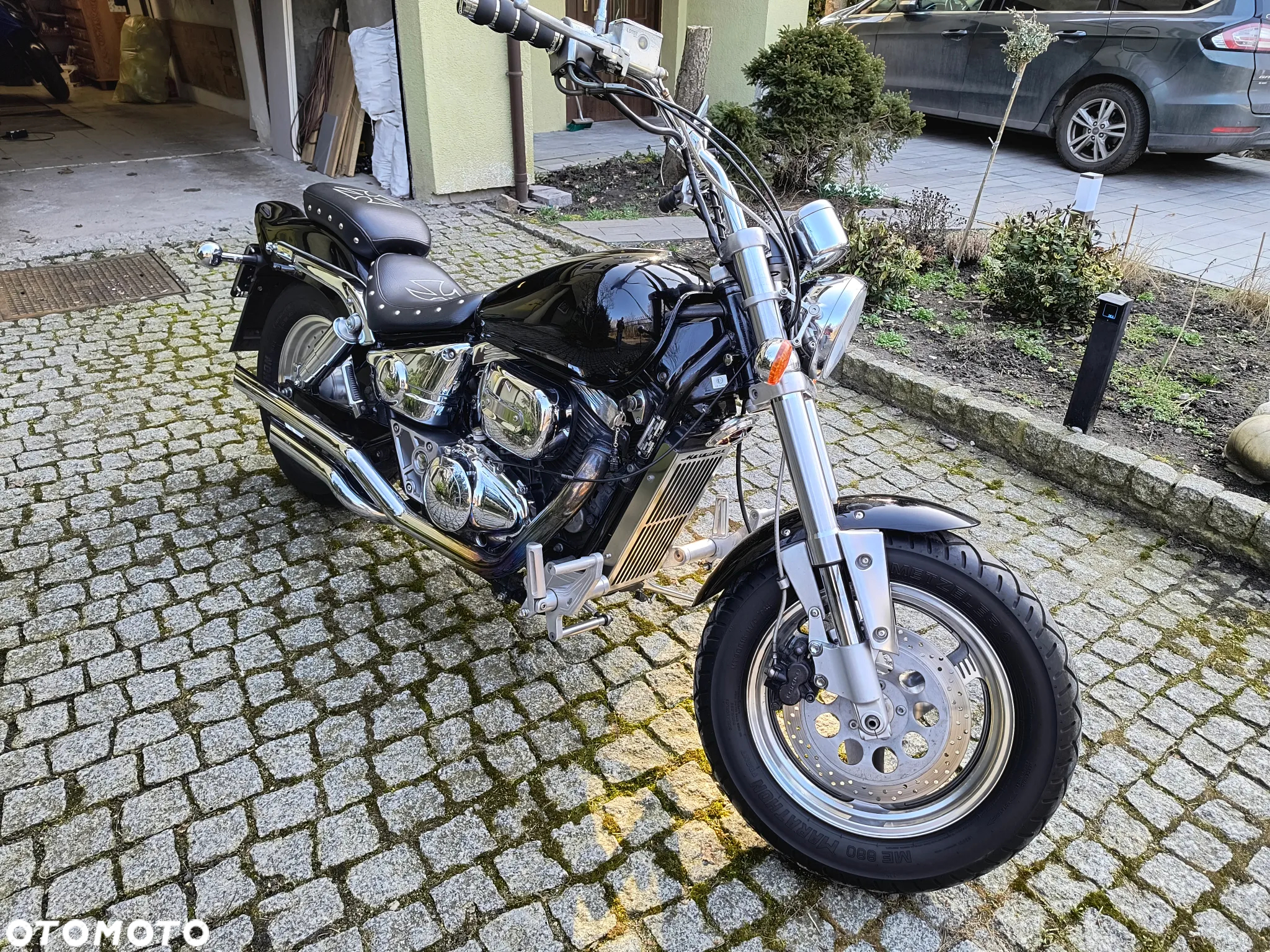 Suzuki Marauder - 6