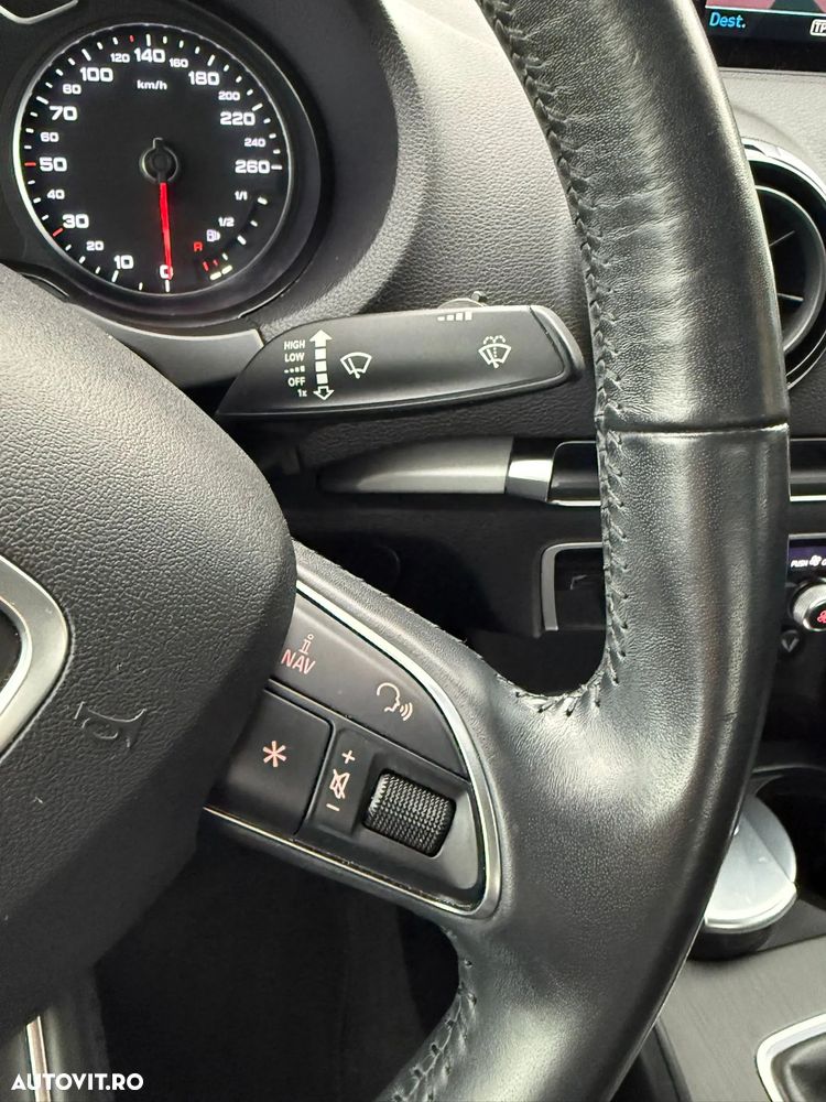 Audi A3 Sportback 1.6 TDI clean Attraction - 11