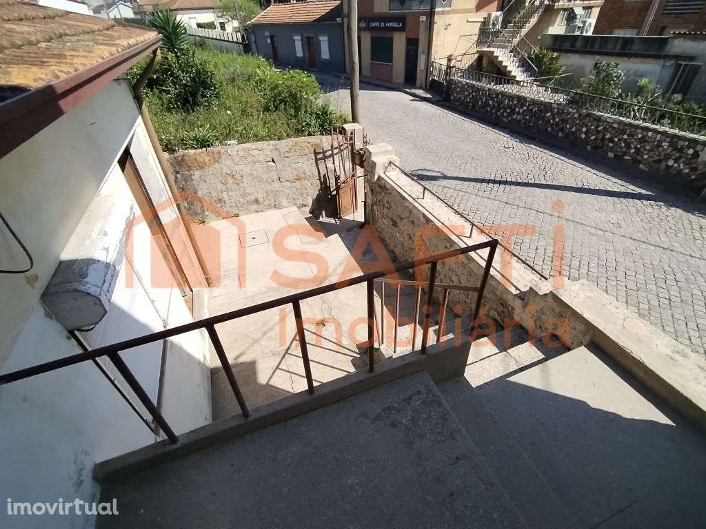 Moradia com jardim em São Mamede do Coronado - Grande imagem: 3/13