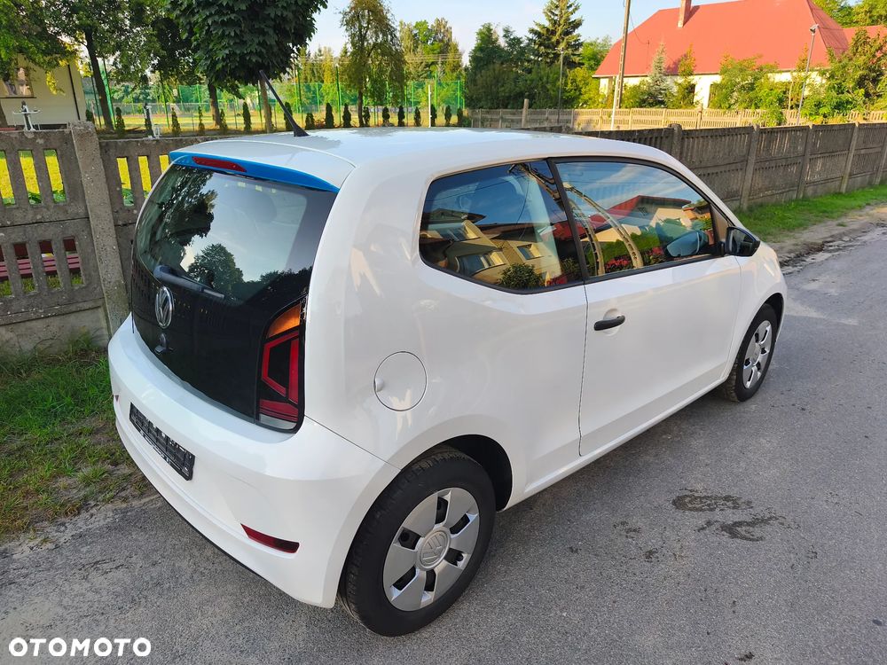 Volkswagen up! club - 26