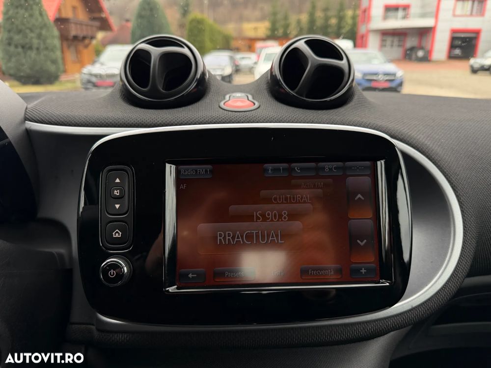 Smart Fortwo EQ - 28