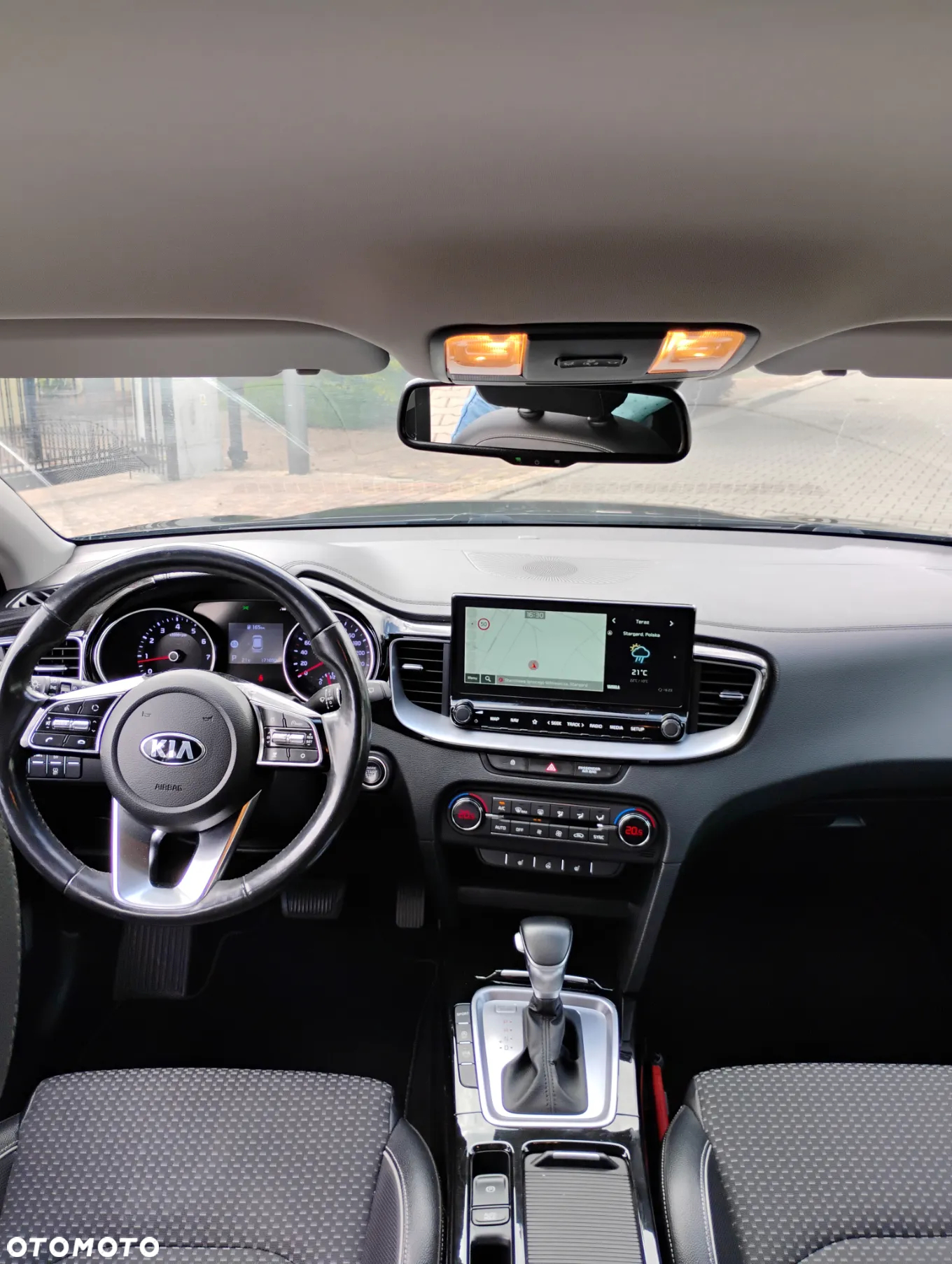 Kia Ceed 1.4 T-GDI L DCT - 11