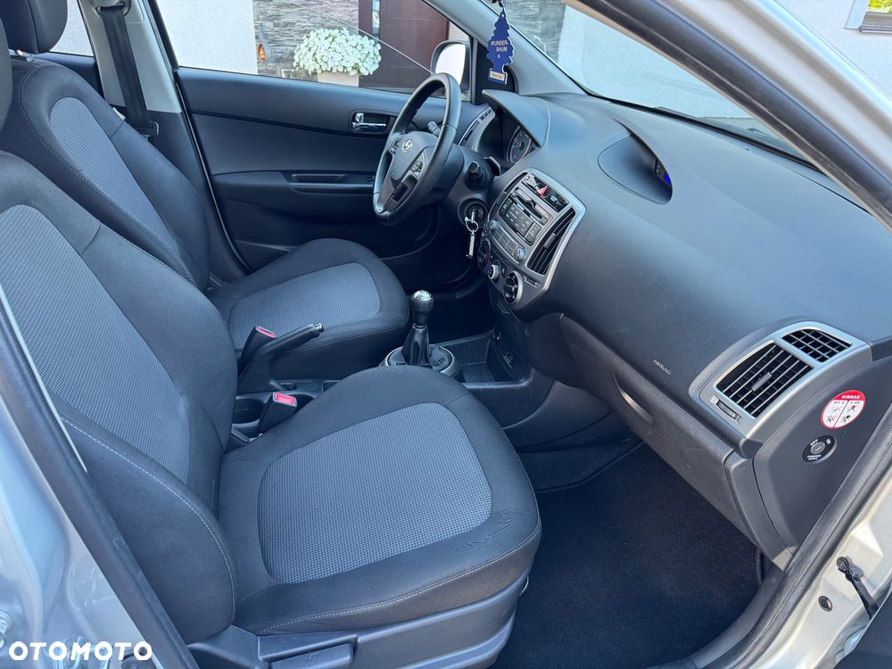 Hyundai i20 1.2 BlueDrive Classic + - 17