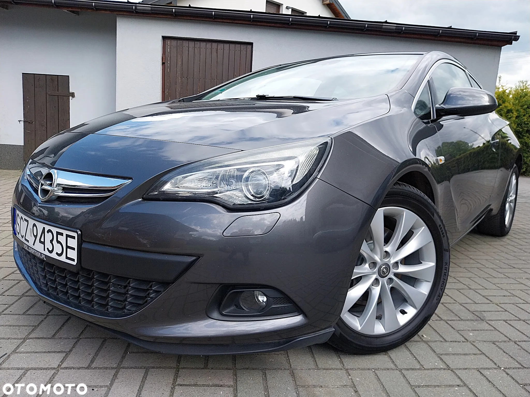 Opel Astra GTC 1.4 Turbo - 31