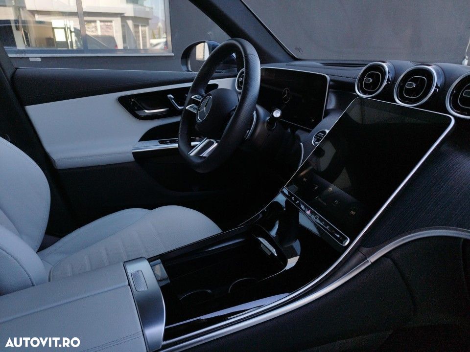 Mercedes-Benz GLC 300 e 4MATIC - 12