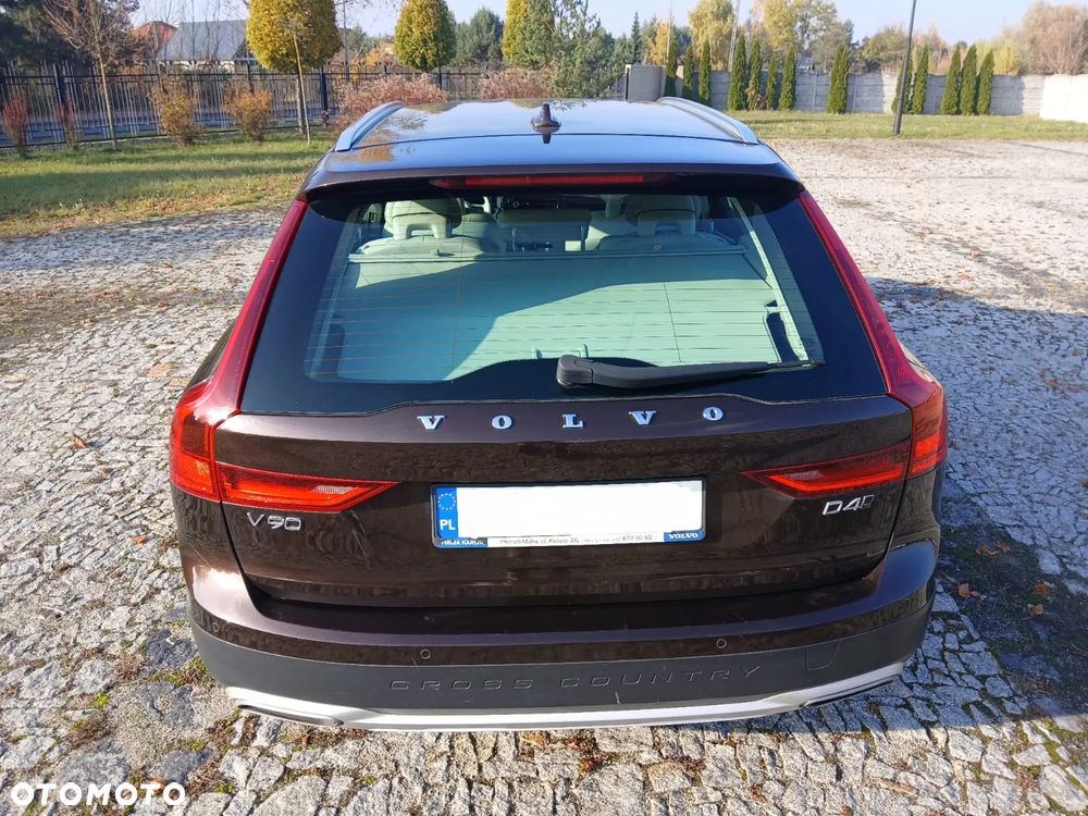 Volvo V90 Cross Country D4 AWD - 8
