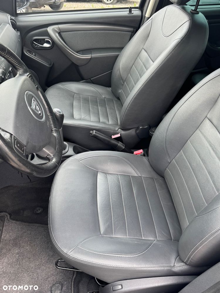 Dacia Duster SCe 115 4x2 Prestige - 12