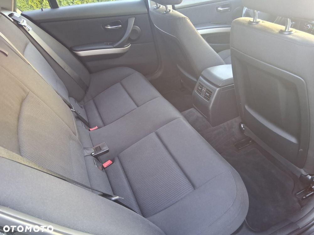 BMW Seria 3 320d xDrive DPF Edition Fleet - 6