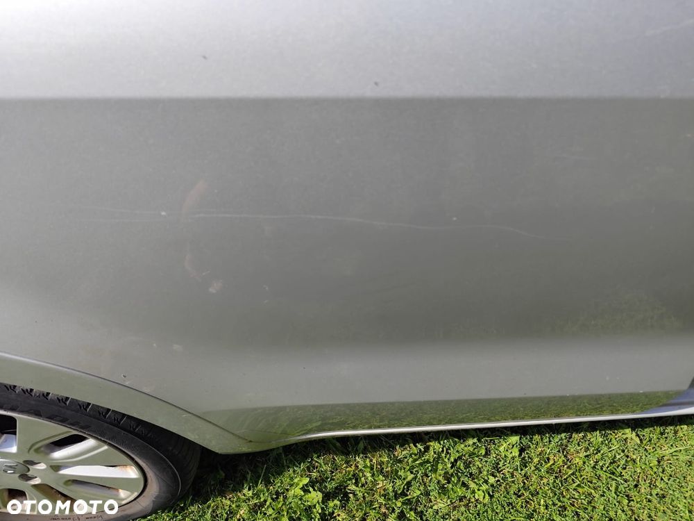 Kia Rio - 7