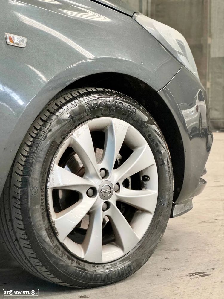 Opel Corsa 1.2 Dynamic - 12