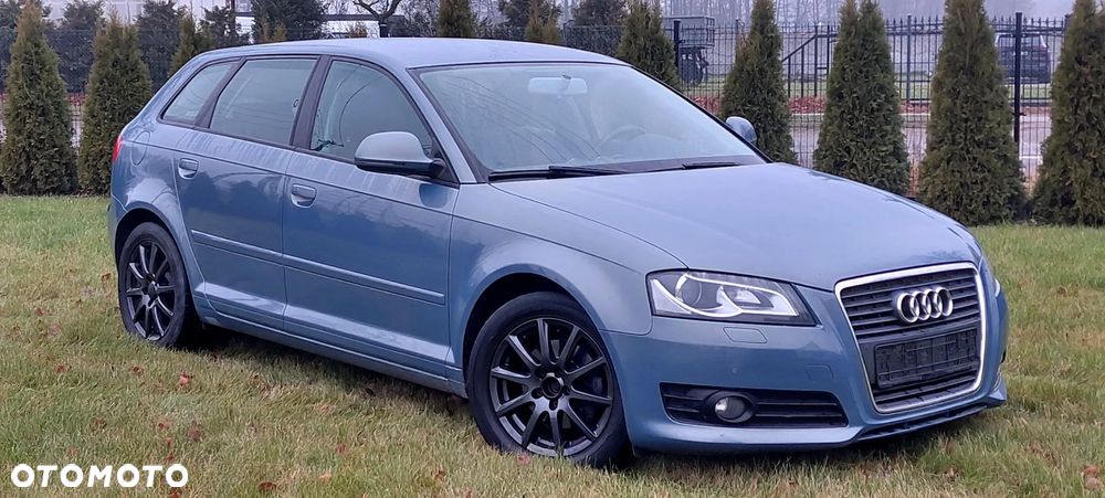 Audi A3 Sportback 2.0 TDI DPF Attraction - 2