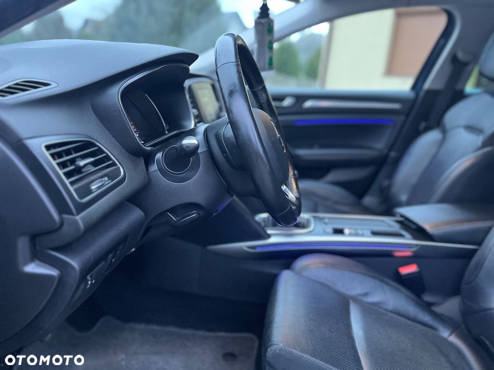 Renault Megane Grandtour TCe 160 GPF BOSE EDITION - 35