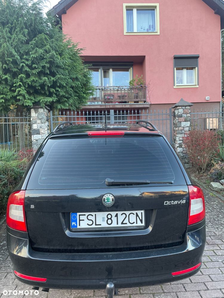 Skoda Octavia 1.8 TSI Ambiente - 5