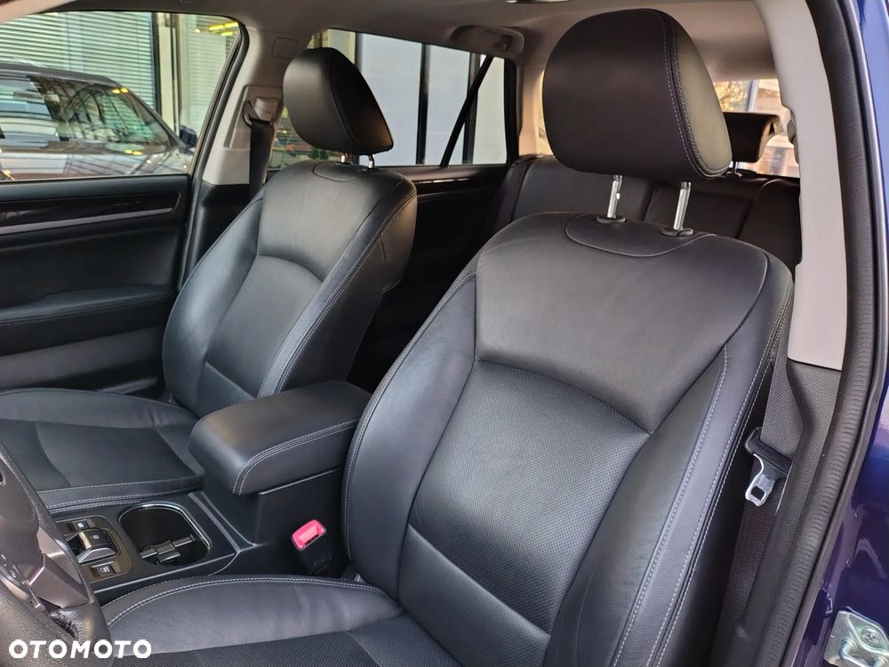 Subaru Outback 2.5i Exclusive - 12