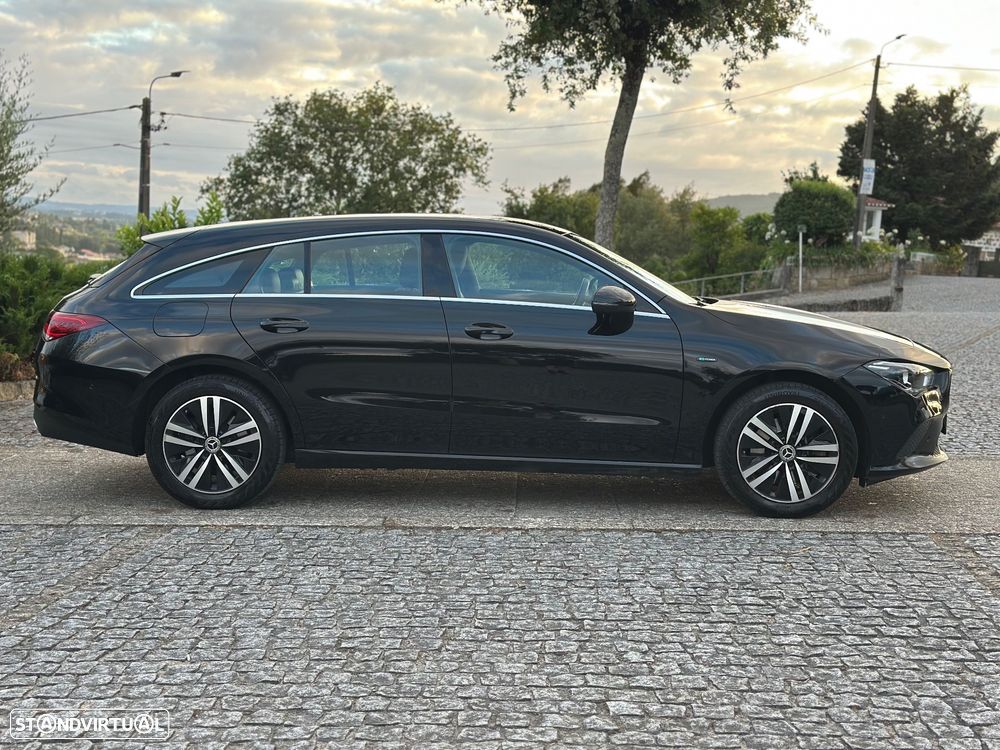 Mercedes-Benz CLA 250 e Shooting Brake Progressive - 12