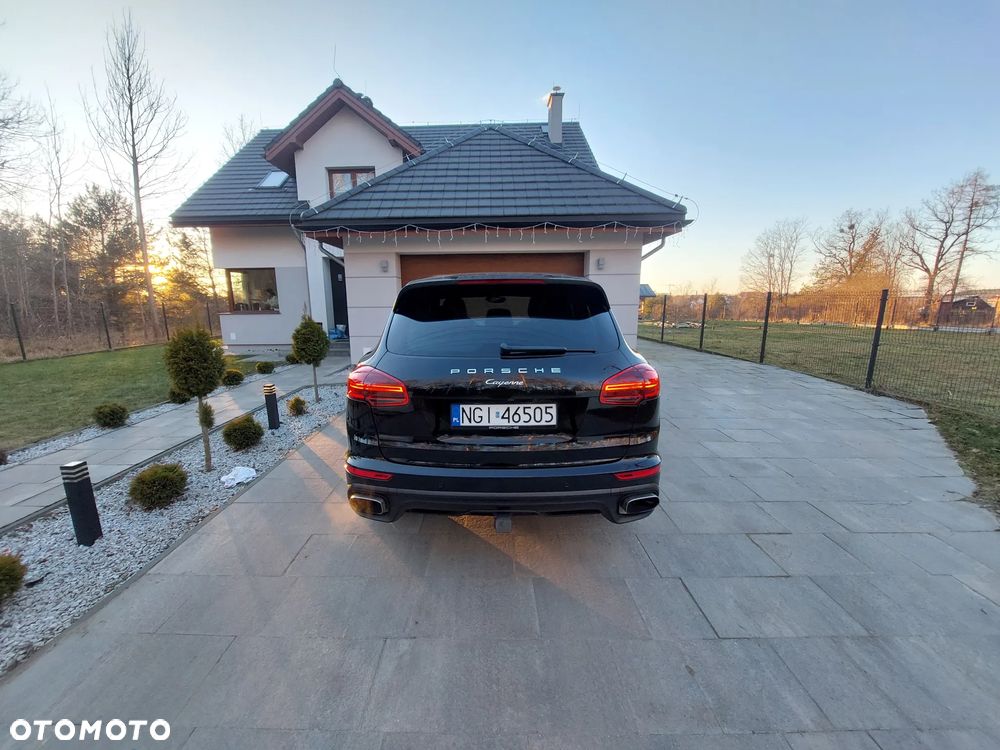 Porsche Cayenne - 7