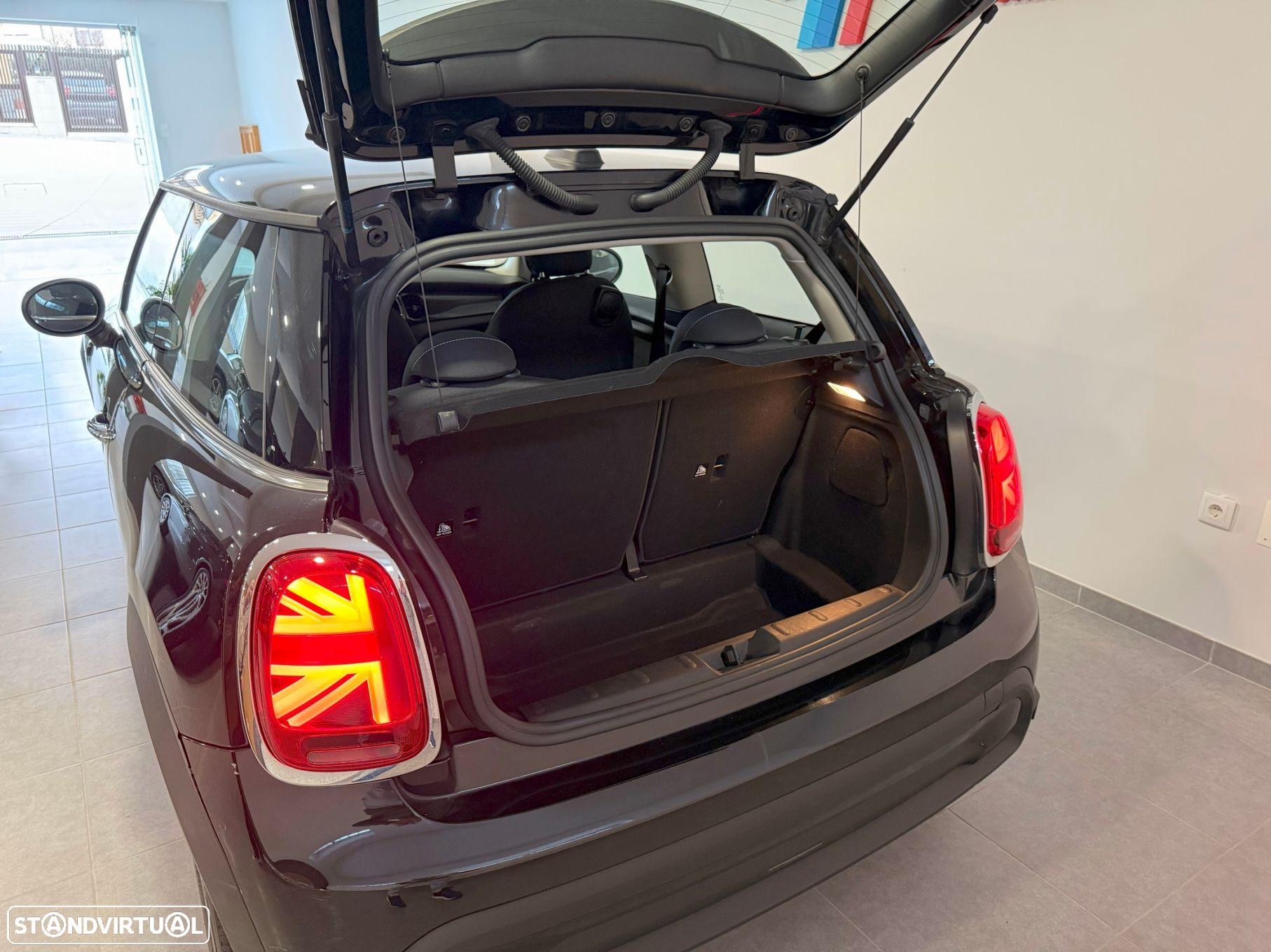 MINI 3 Portas One Sport Edition - 4