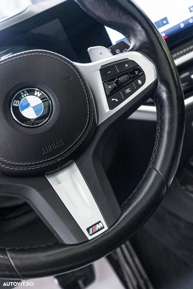 BMW X7 xDrive40i AT MHEV - 36