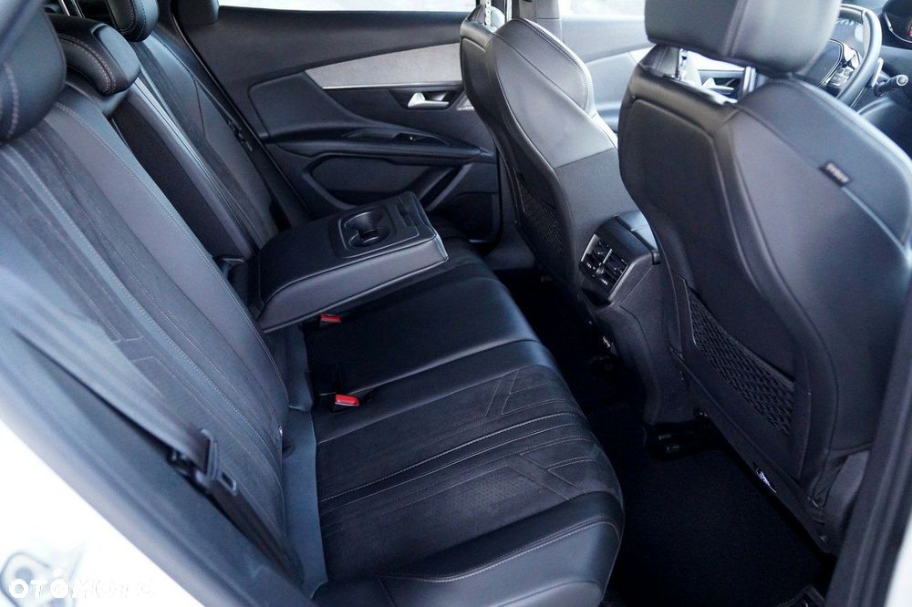 Peugeot 3008 - 24