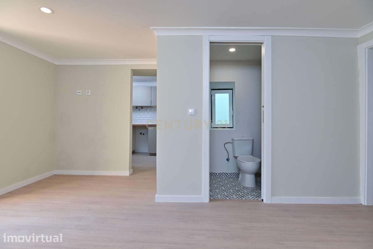 Excelente oportunidade em Arroios, T1 para venda remodelado. - Grande imagem: 4/18