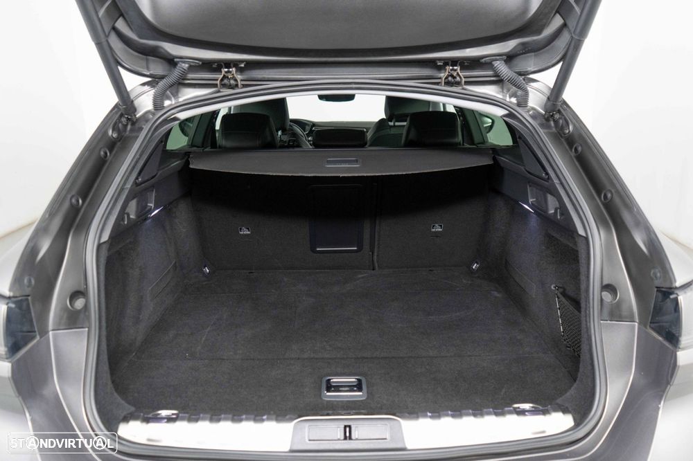 Peugeot 508 SW 1.6 Hybrid Allure e-EAT8 - 13