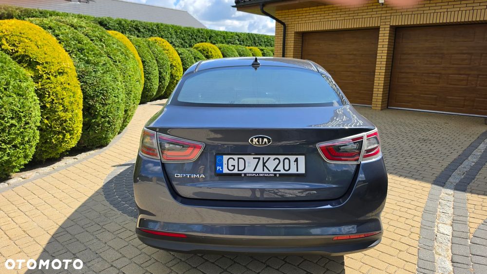 Kia Optima - 18