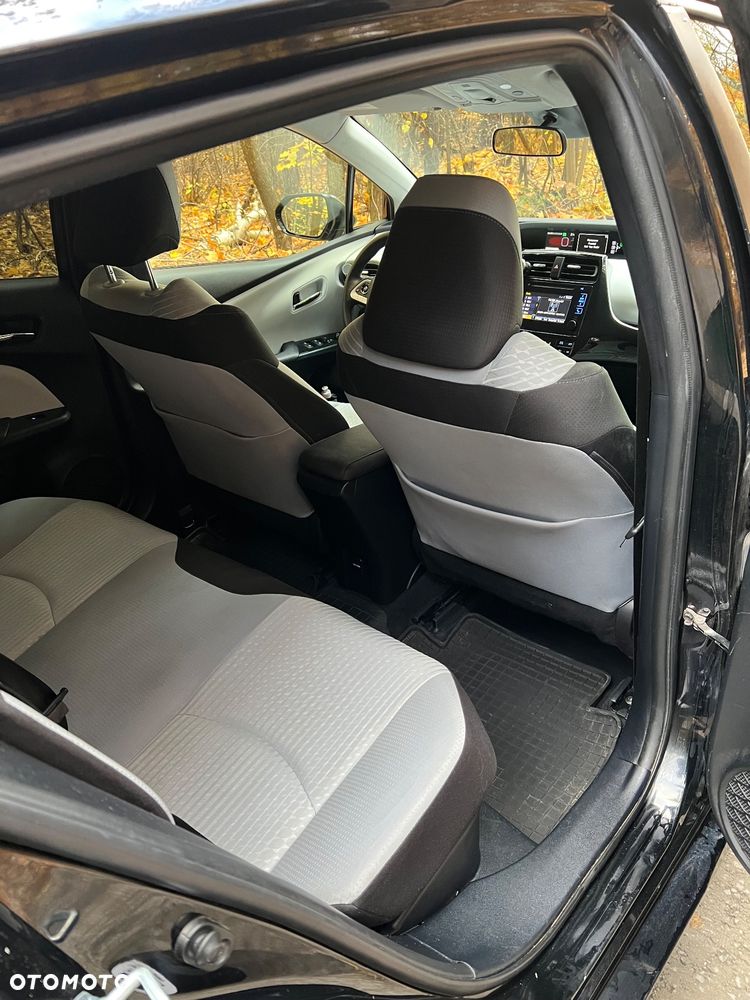 Toyota Prius 1.8 Hybrid Premium - 15