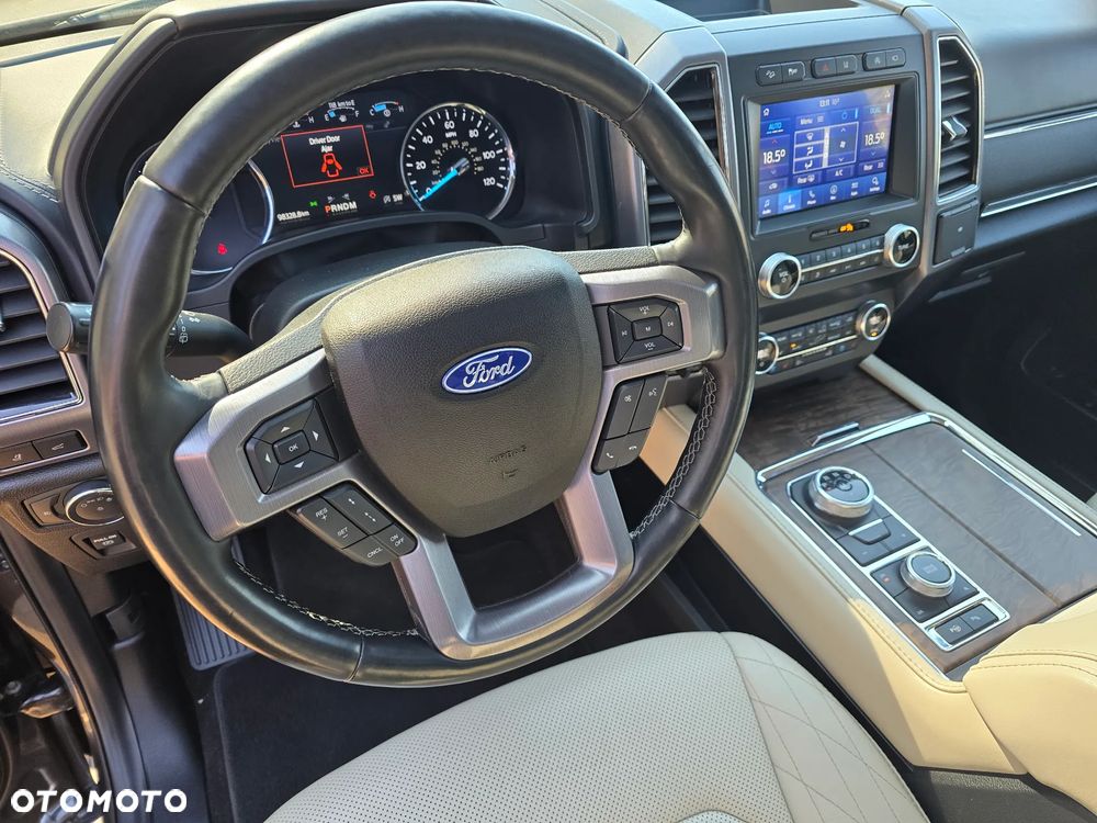 Ford Expedition - 20