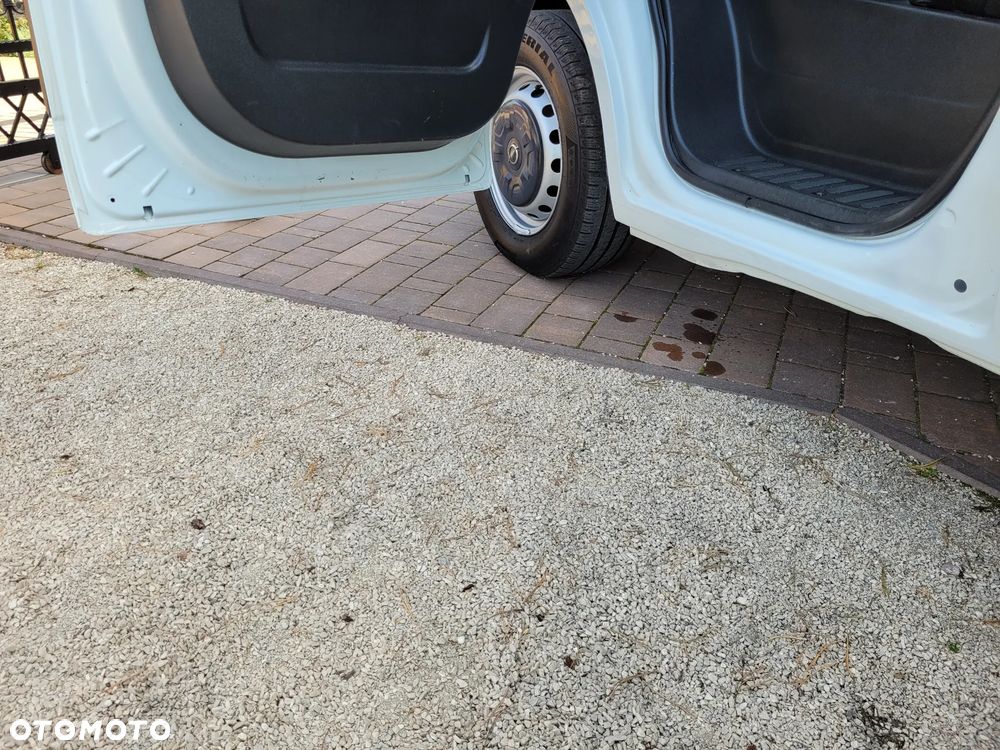 Renault Master - 25