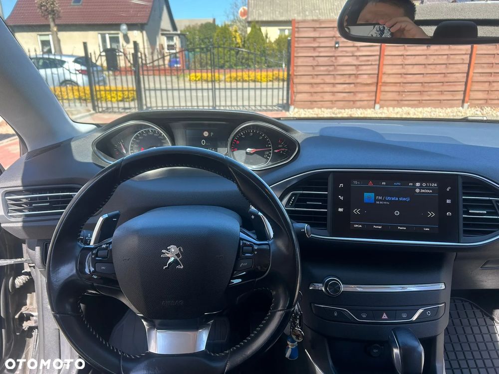 Peugeot 308 1.5 BlueHDi Active S&S EAT6 - 14