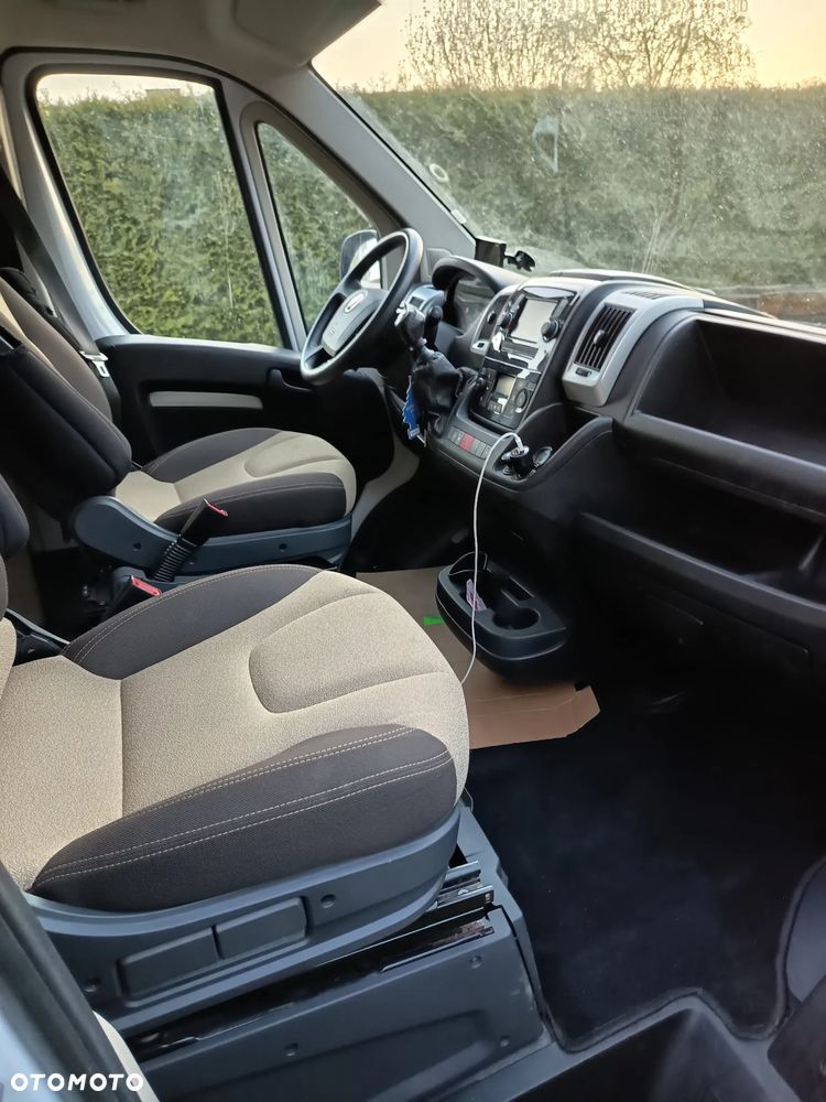 Fiat Ducato camper - 7